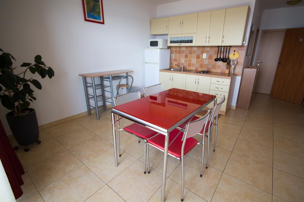 Apartments Jasna โตรกีร์ ภายนอก รูปภาพ