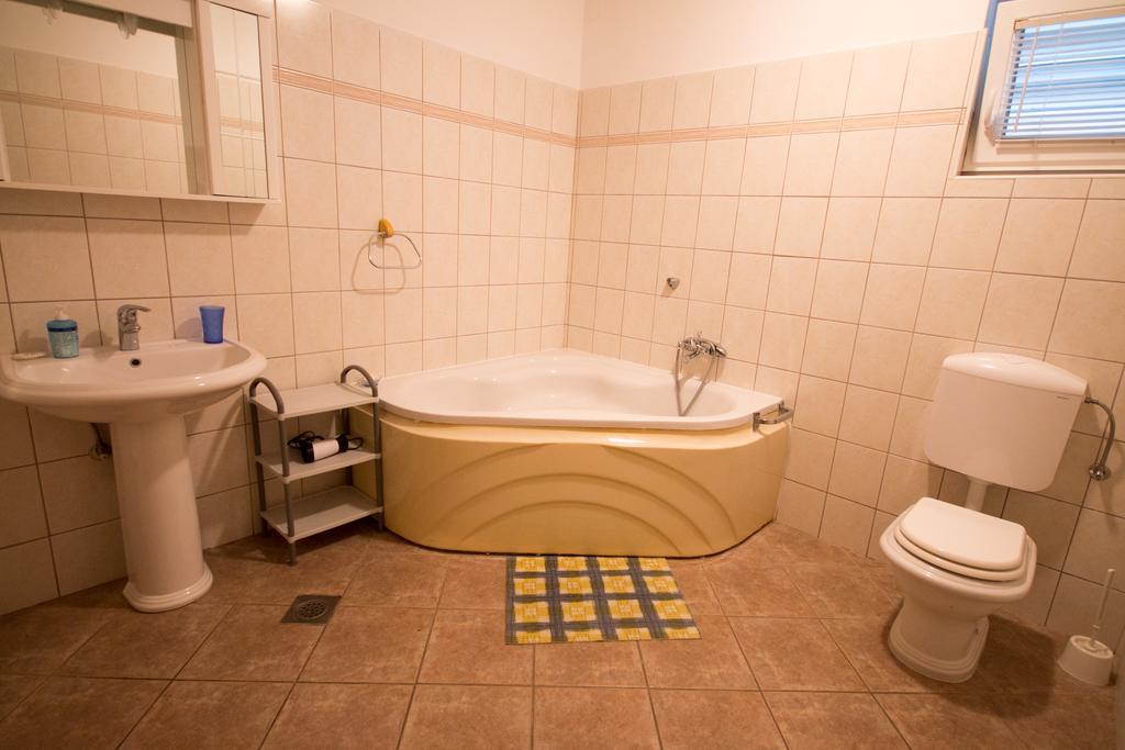 Apartments Jasna โตรกีร์ ภายนอก รูปภาพ